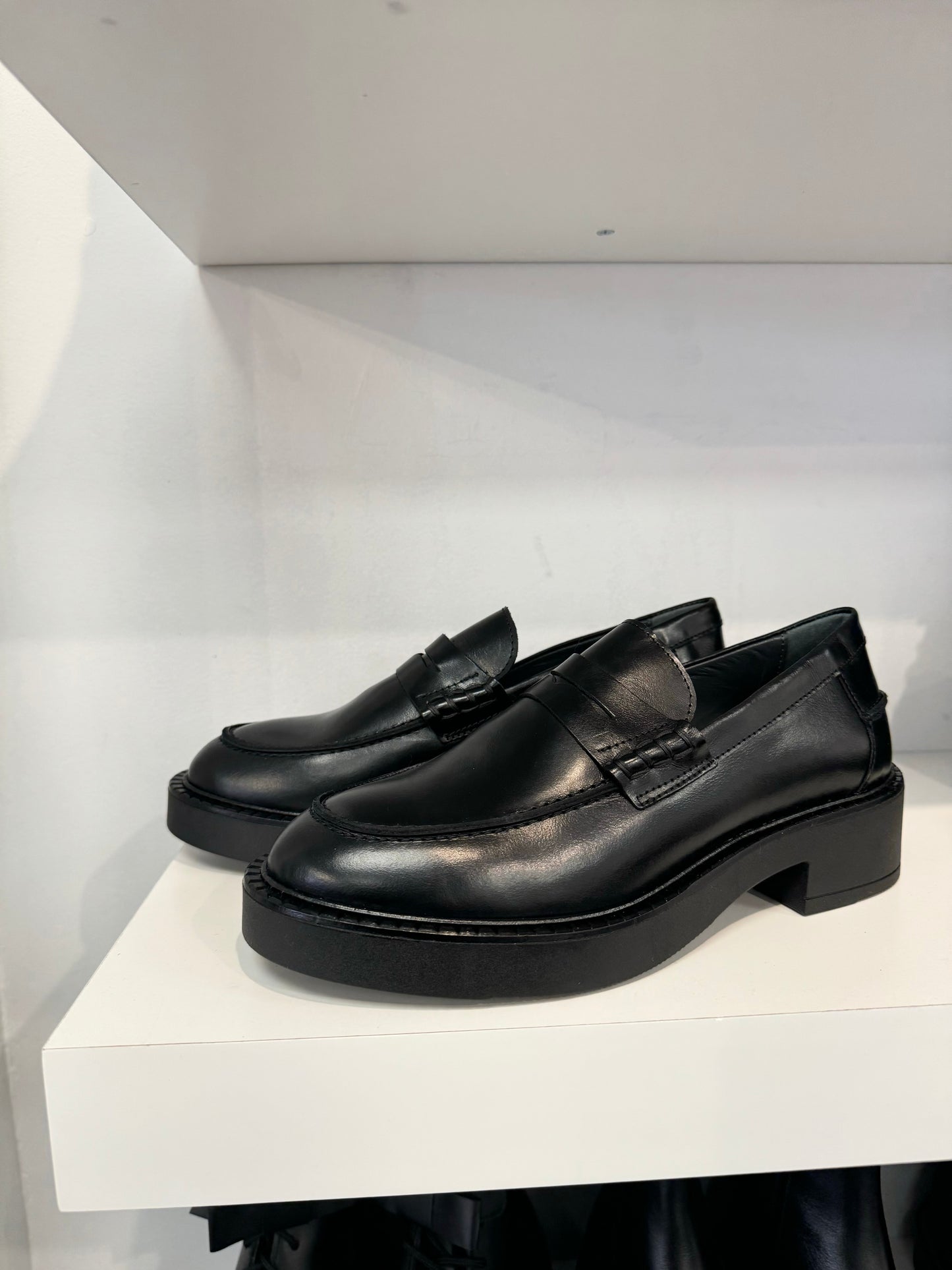 Angulus Black Chunky Penny Loafer